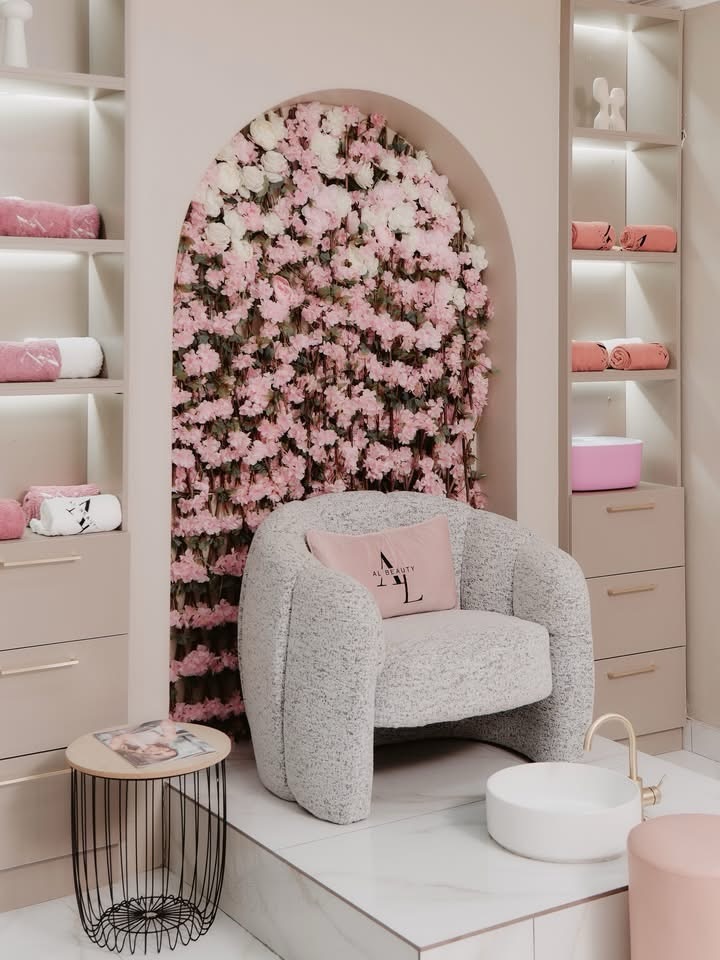 Concept design and 3D visualisations explore the salon layout, materials and atmosphere before construction.